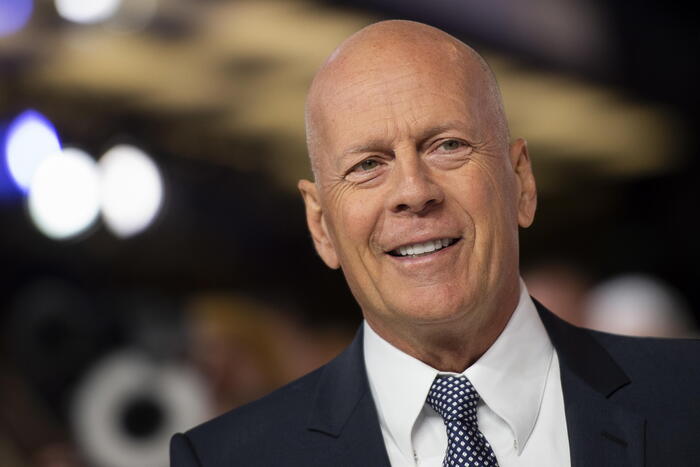 Contro la malattia di Bruce Willis la speranza da una molecola antineuroinfiammatoria