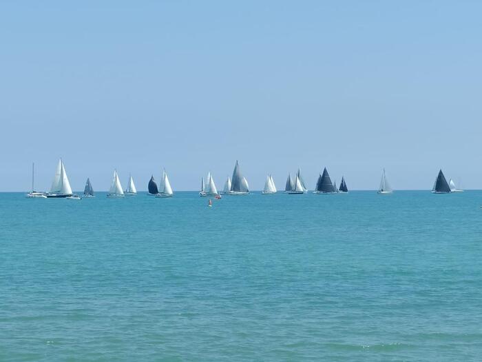 Torna la Regata per la vita, fondi per la ricerca sui tumori