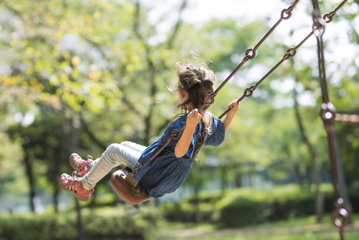 Un'infanzia serena il segreto per un cuore sano da adulti