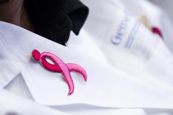 Diventare madre dopo un tumore al seno, ricerca aumenta la speranza