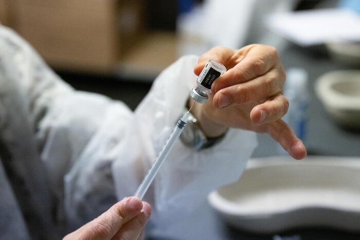 Vaccino anti-cancro Moderna,cala mortalità con farmaco Merck